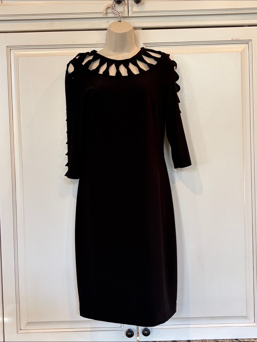 Joseph Ribkoff Black Long Sleeve Cutout Neckline Dress. Size 8